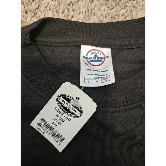 Hooters Bismark ND North Dakota Y2K Classic Logo Vintage Mens Large Deadstock - Picture 3 of 6